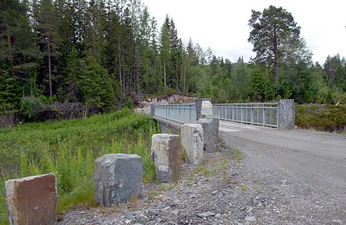 Overgangsbru jernbanen Valøy