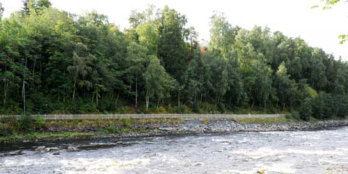 Gangveg sørsiden av Steinkjerelva