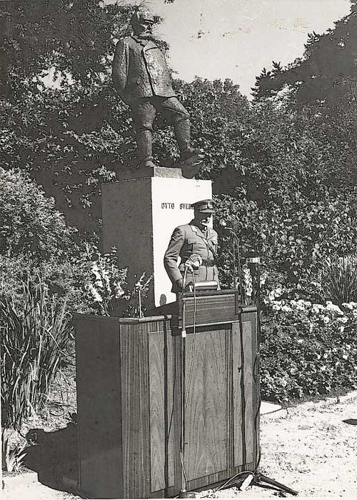 Avduking Otto Sverdrup-statuen