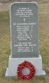 Rde valmuer p minnesteinene til de britiske soldatene