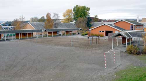 Steinkjer skole [skolegrden]