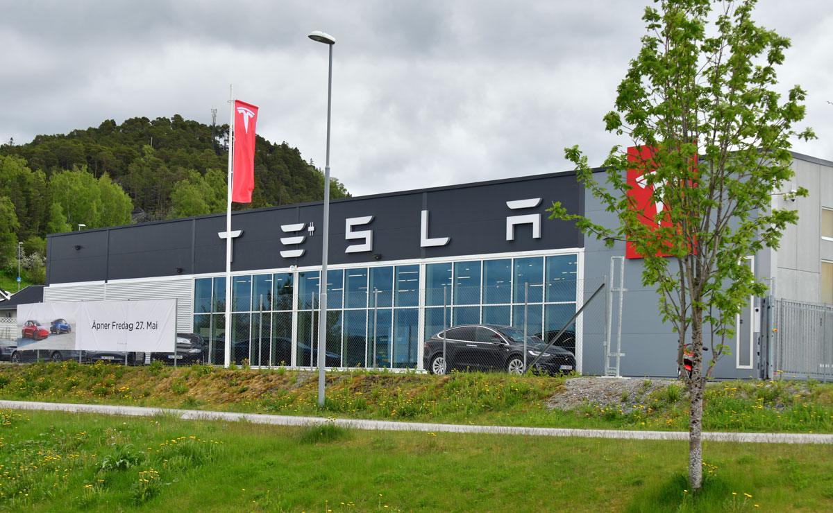 Tesla servicesenter